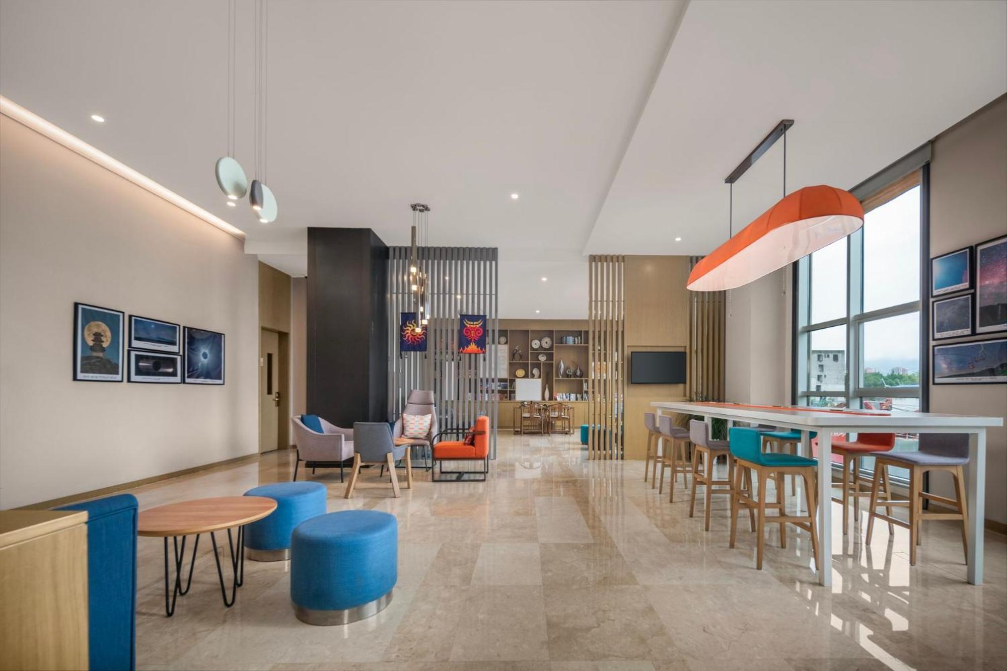 Holiday Inn Express - Xichang City Center By Ihg Dış mekan fotoğraf