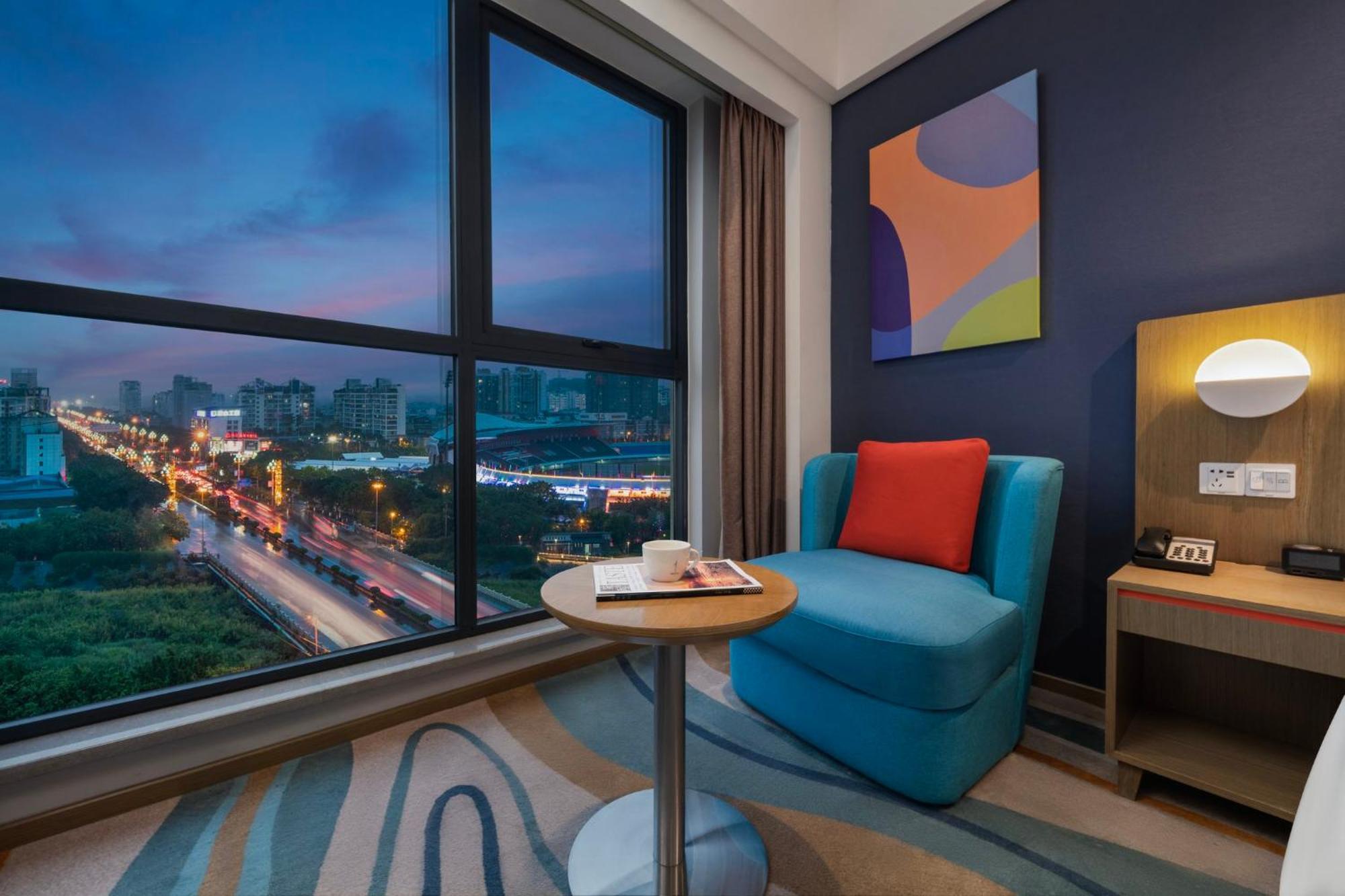 Holiday Inn Express - Xichang City Center By Ihg Dış mekan fotoğraf