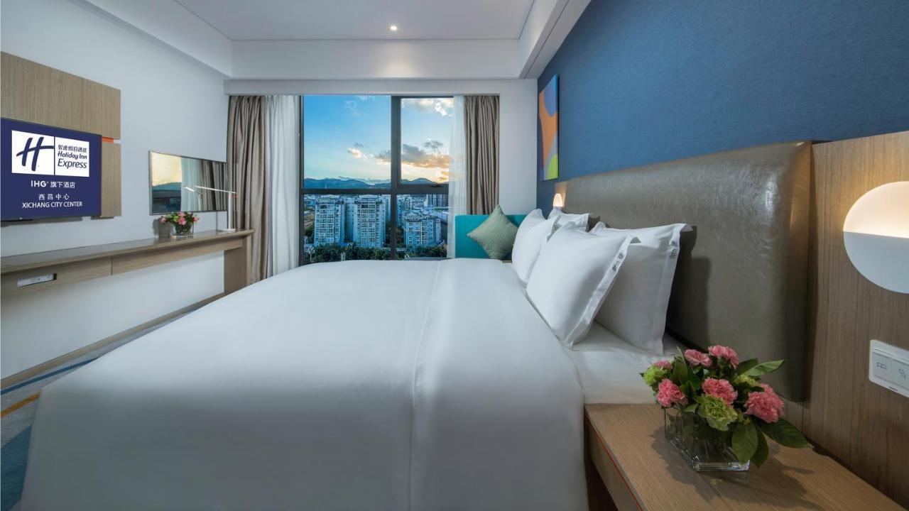 Holiday Inn Express - Xichang City Center By Ihg Dış mekan fotoğraf