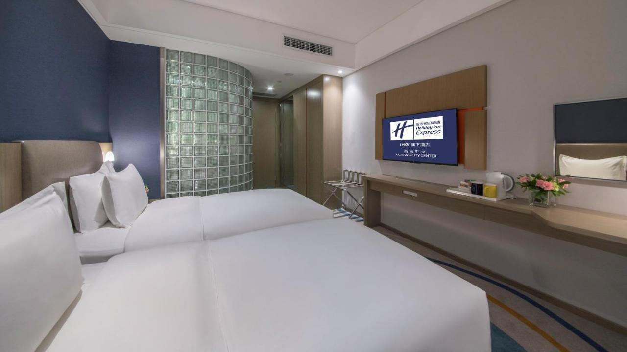 Holiday Inn Express - Xichang City Center By Ihg Dış mekan fotoğraf
